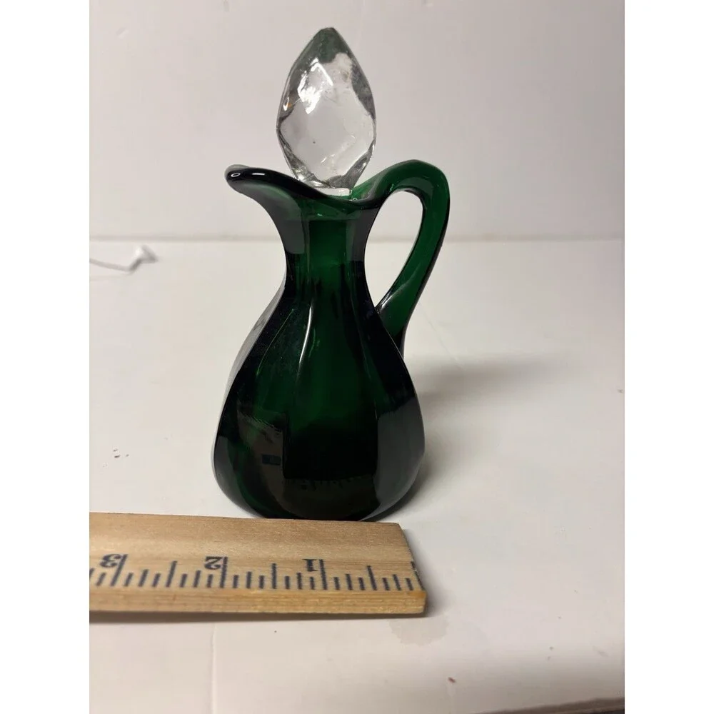 Hand Blown Glass Emerald Green glass Cruet Crystal stopper 5 1/2